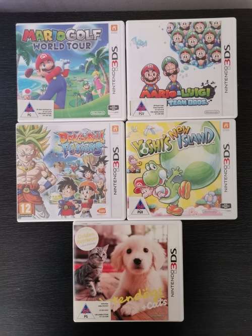 4x Nintendo 3DS Games + Free Nintendo Dogs Game